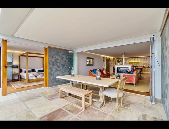 3 BEDROOM HOUSE FOR SALE IN GROTTO BAY